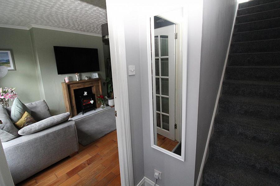 24 Beechgrove Gardens