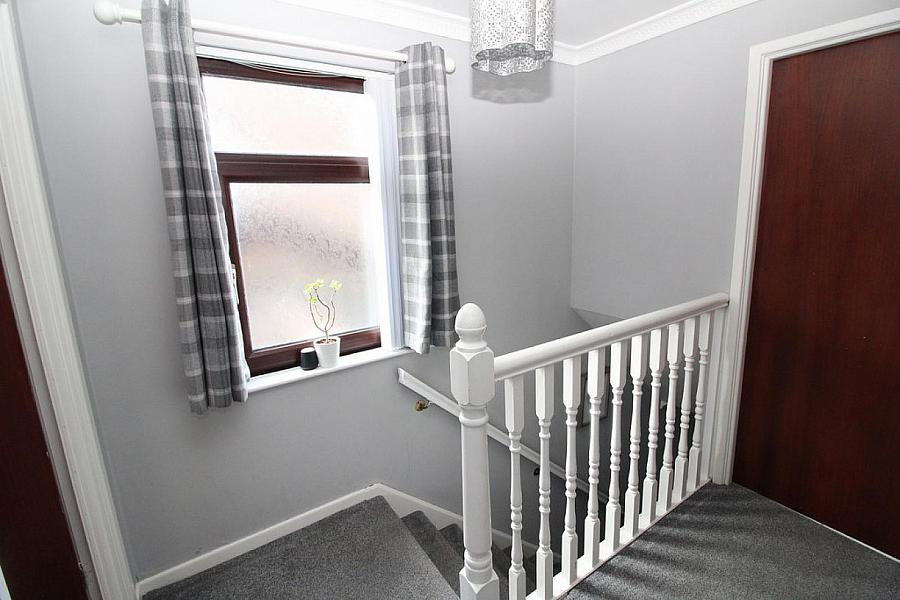 24 Beechgrove Gardens