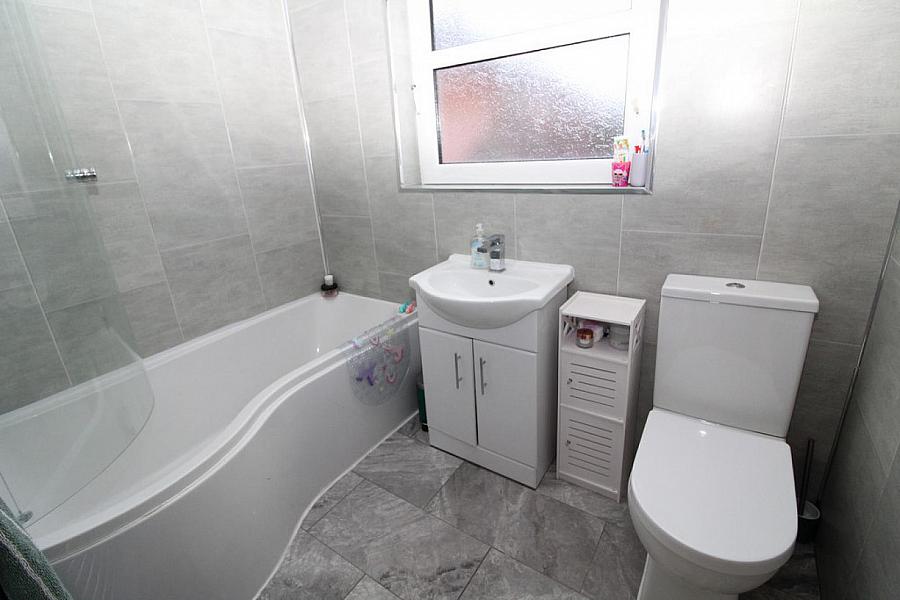 44 Mountainview Gardens