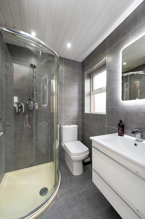 14 Gateside Crescent