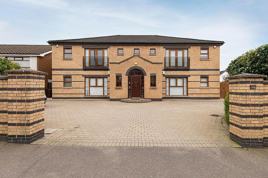 Apt 2, 137 Monkstown Road