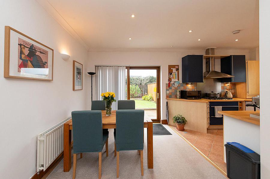 Apt 2, 137 Monkstown Road