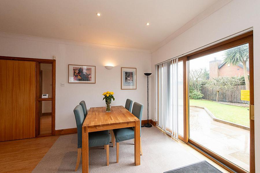 Apt 2, 137 Monkstown Road