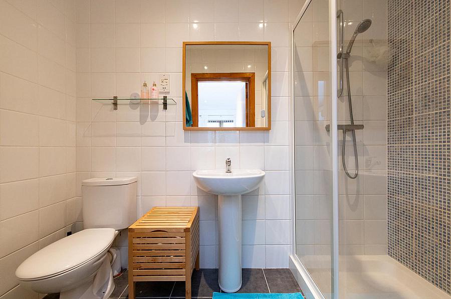 Apt 2, 137 Monkstown Road