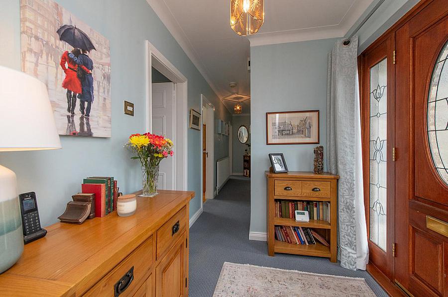 51 Collinbridge Gardens