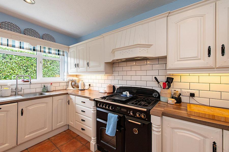 51 Collinbridge Gardens