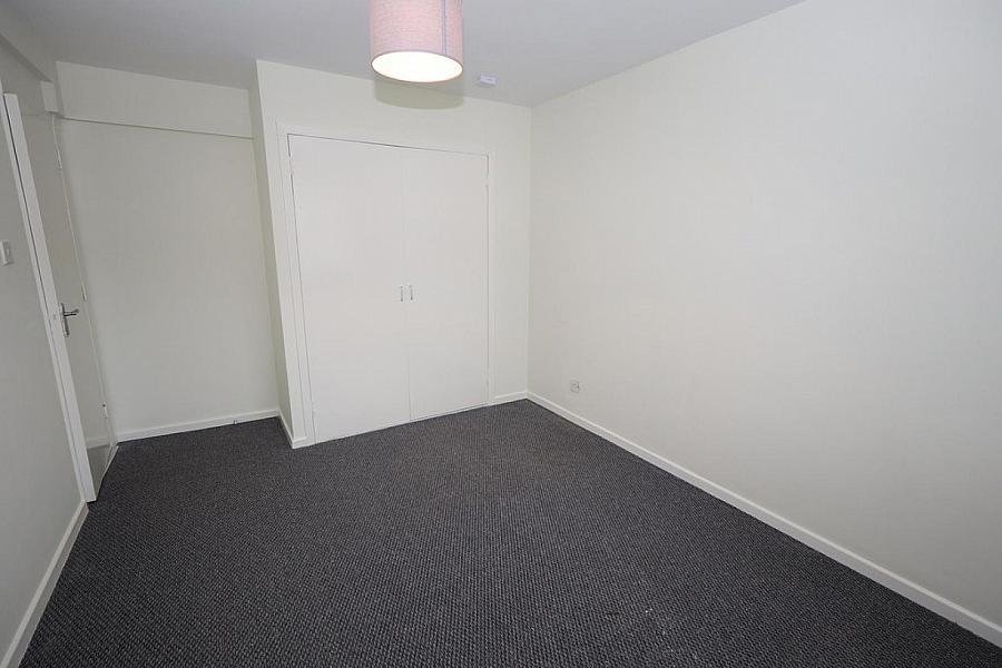 95 Bleach Green Avenue