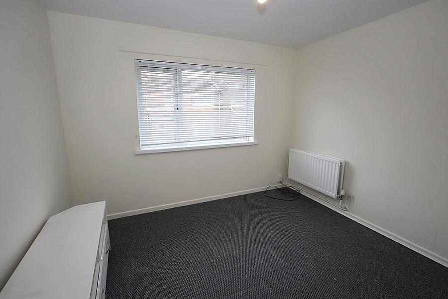 95 Bleach Green Avenue