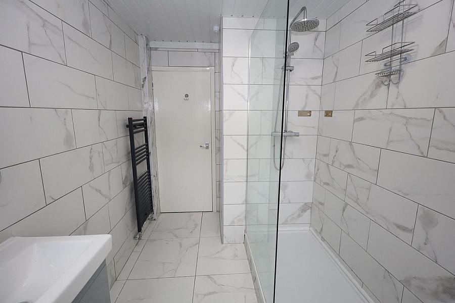 95 Bleach Green Avenue