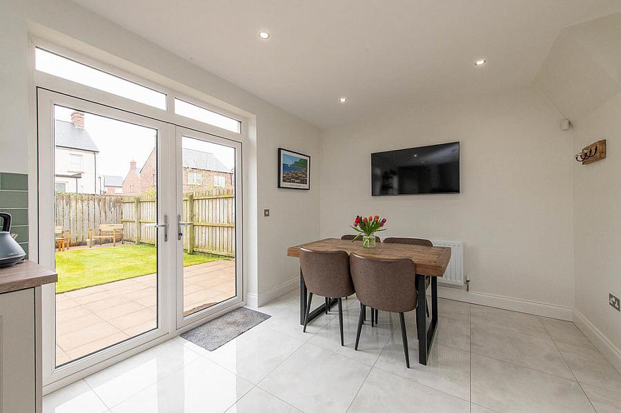 19 Hartley Hall Avenue