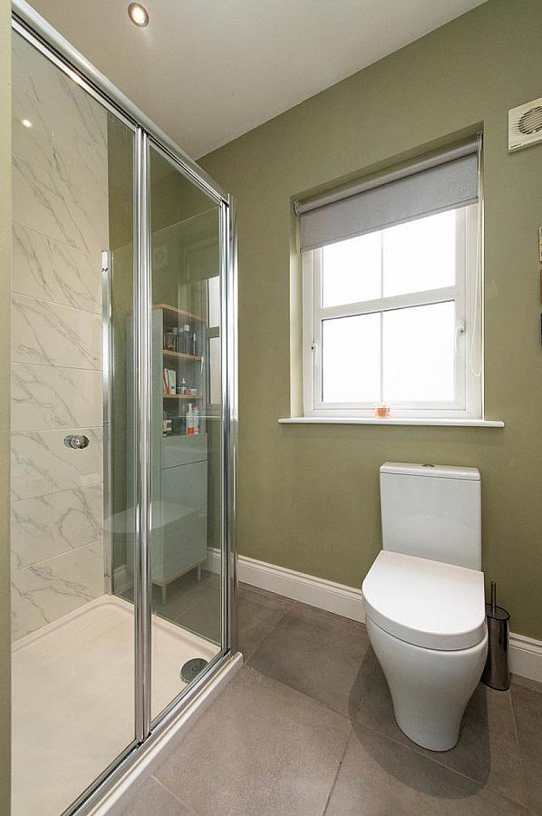 19 Hartley Hall Avenue