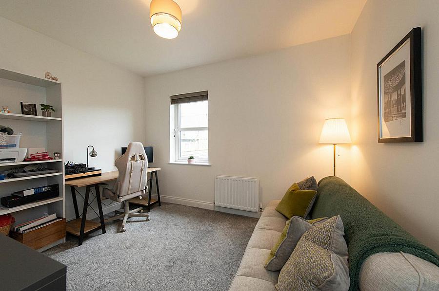 19 Hartley Hall Avenue