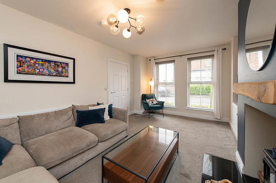 19 Hartley Hall Avenue