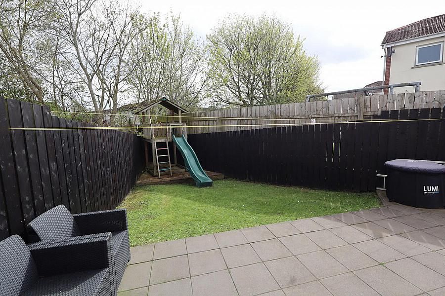 22 Abbeycroft Gardens