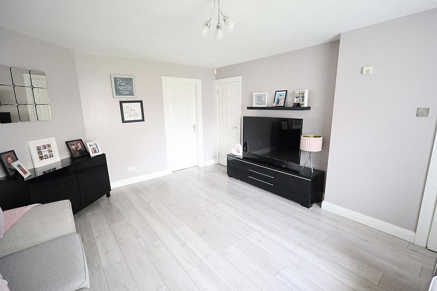 22 Abbeycroft Gardens