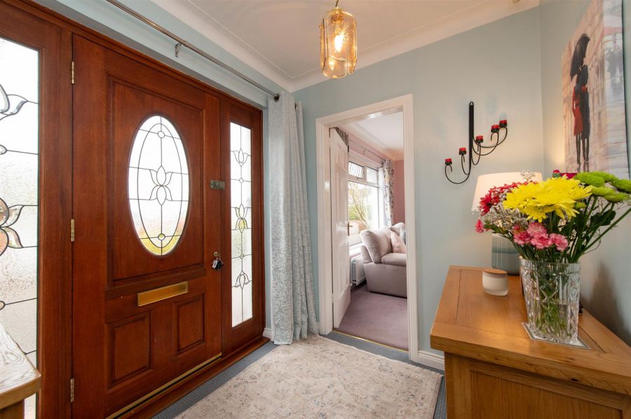 51 Collinbridge Gardens