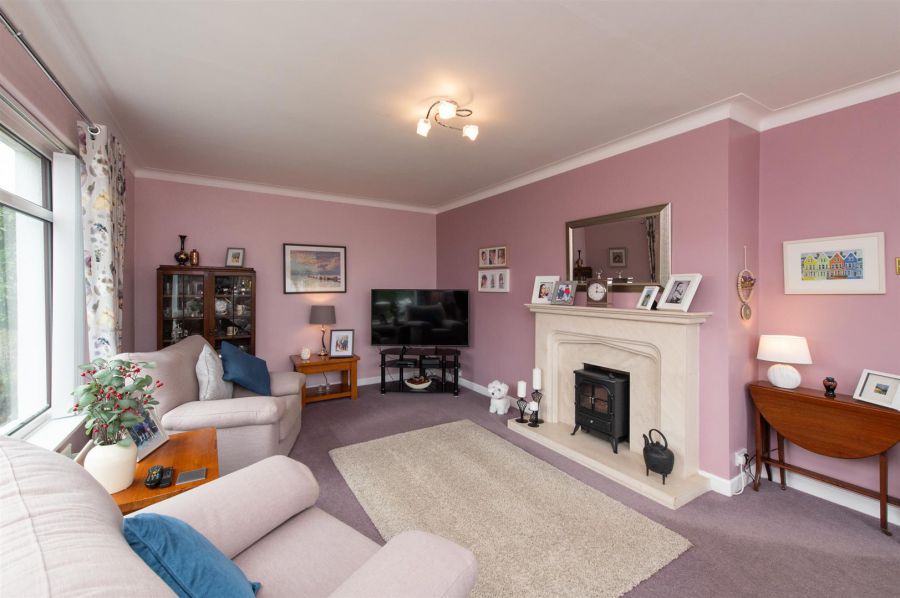 51 Collinbridge Gardens