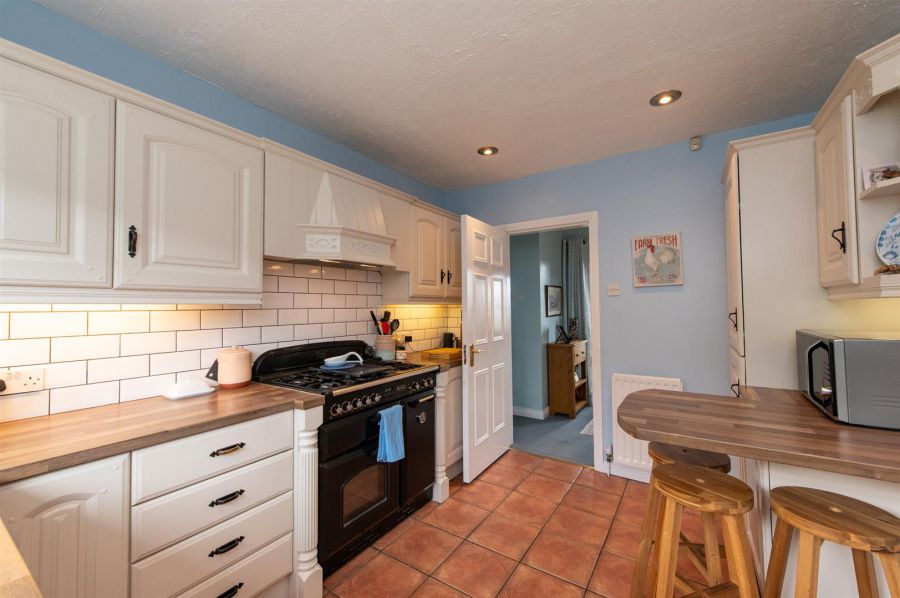 51 Collinbridge Gardens