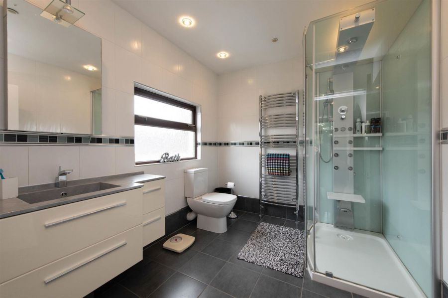 "Ballyearl House", 39 Ballynure Road