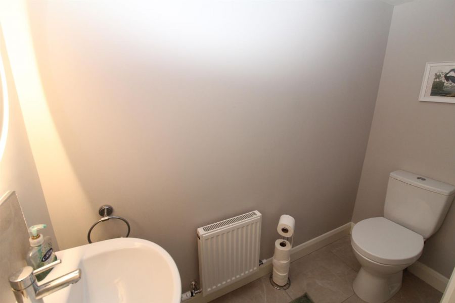 16 Carnlea Wood Glen