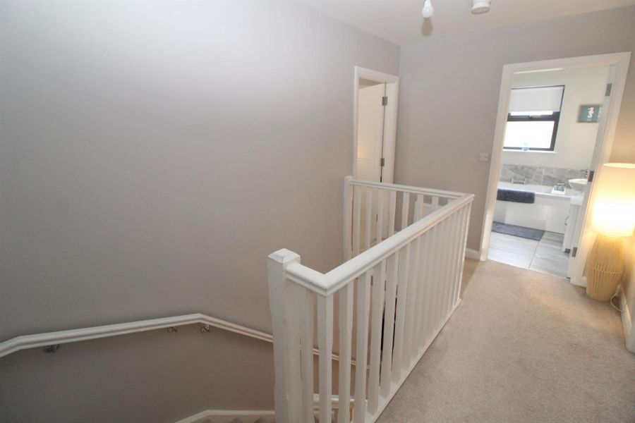 16 Carnlea Wood Glen