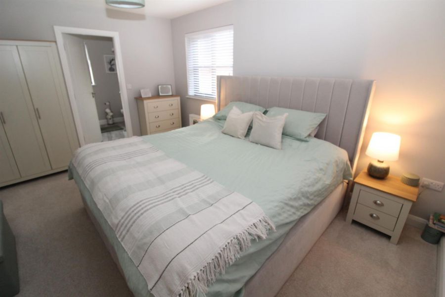 16 Carnlea Wood Glen