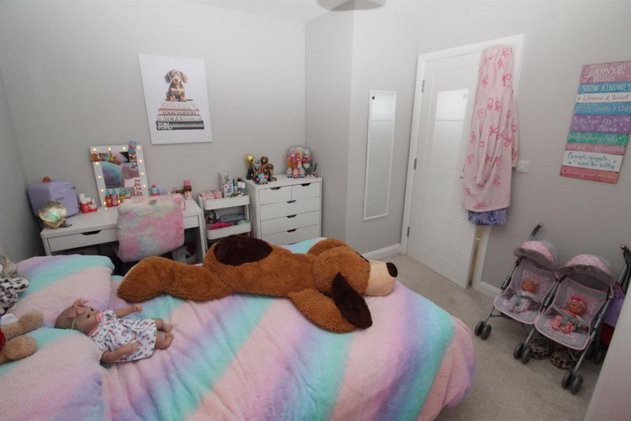 16 Carnlea Wood Glen