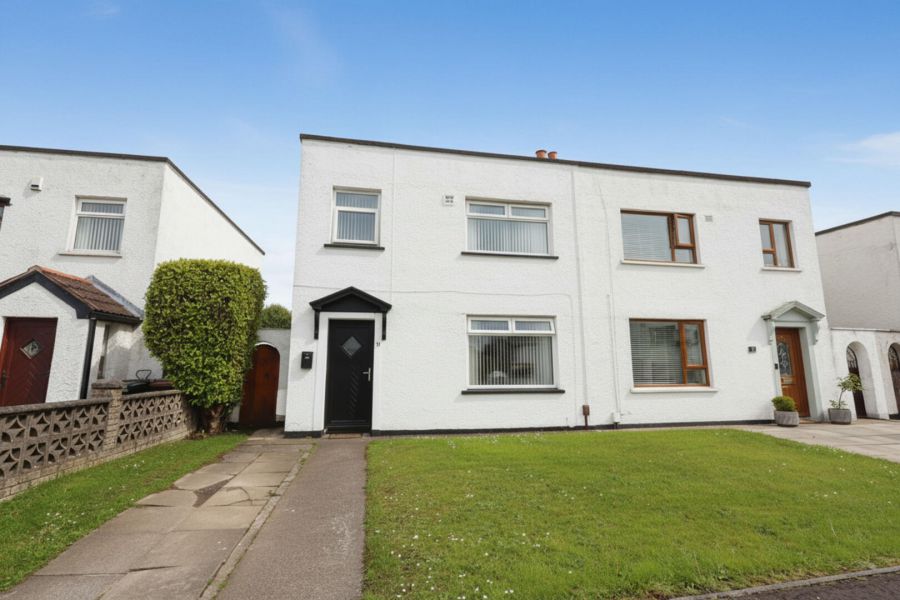 11 Abbots Road