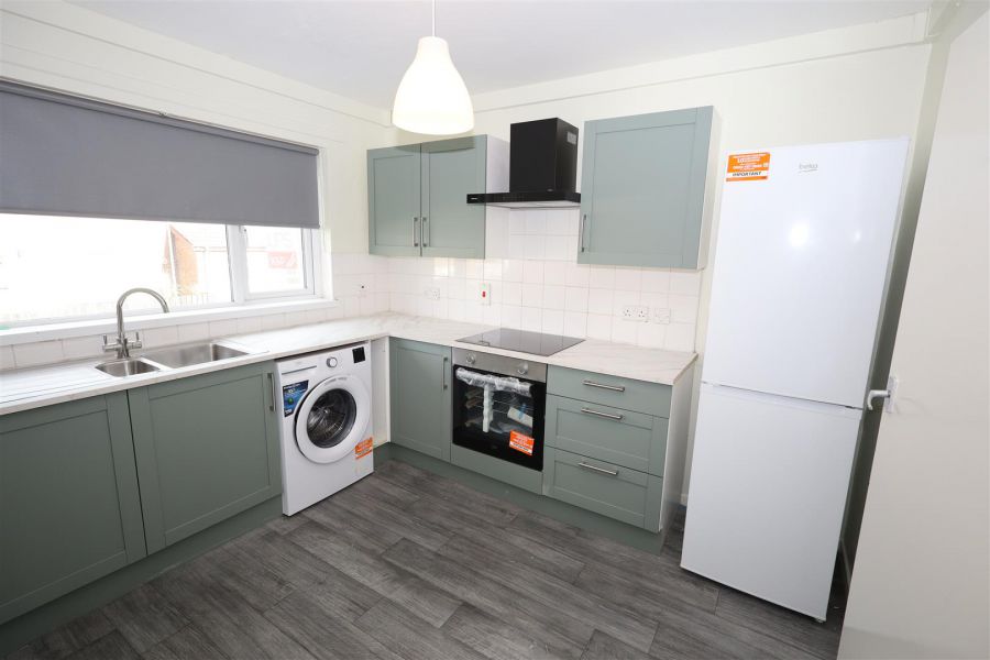 95 Bleach Green Avenue