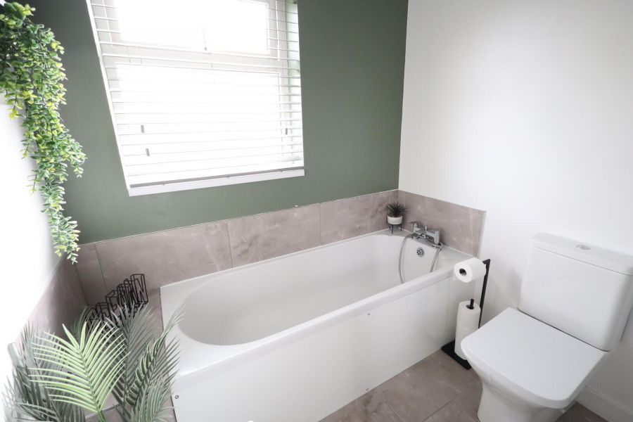 22 Abbeycroft Gardens