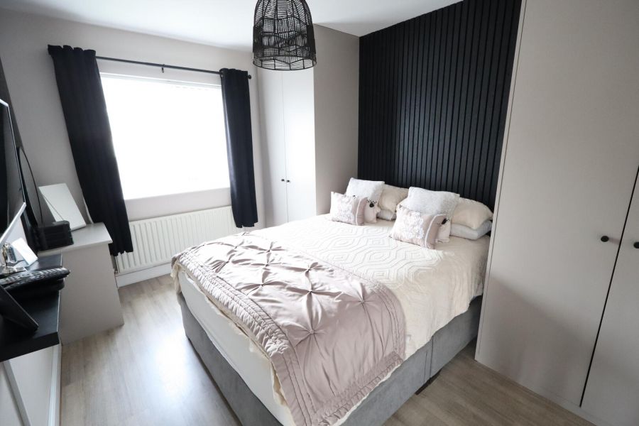 22 Abbeycroft Gardens