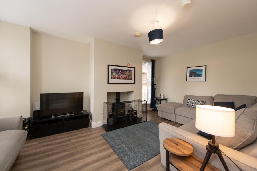 92 Hartley Hall Green