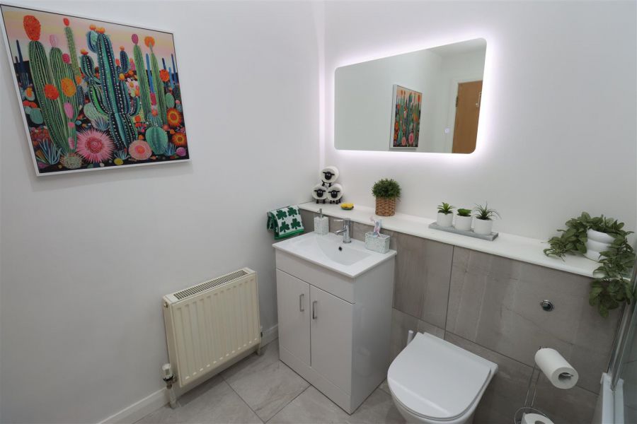 Apt 40, 252 Whitewell Road