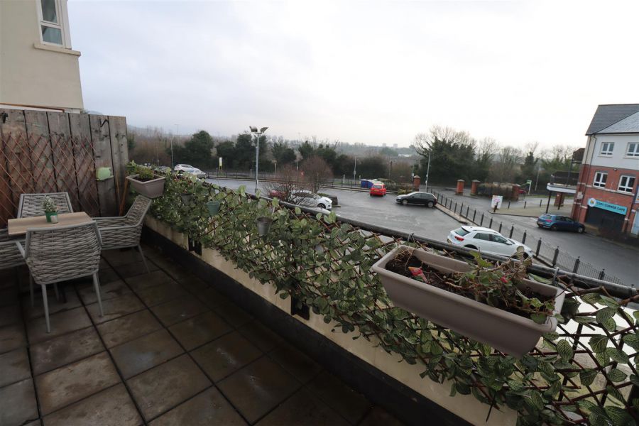 Apt 40, 252 Whitewell Road