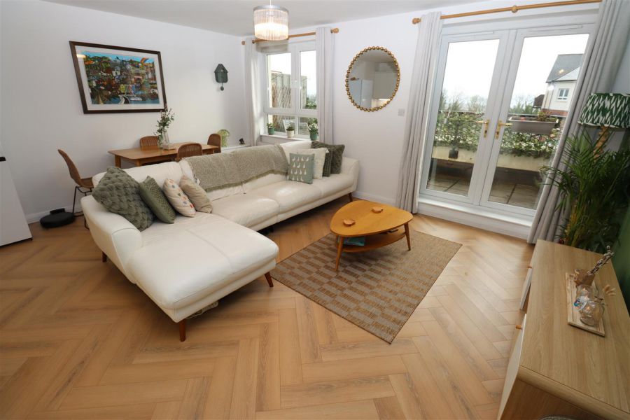 Apt 40, 252 Whitewell Road