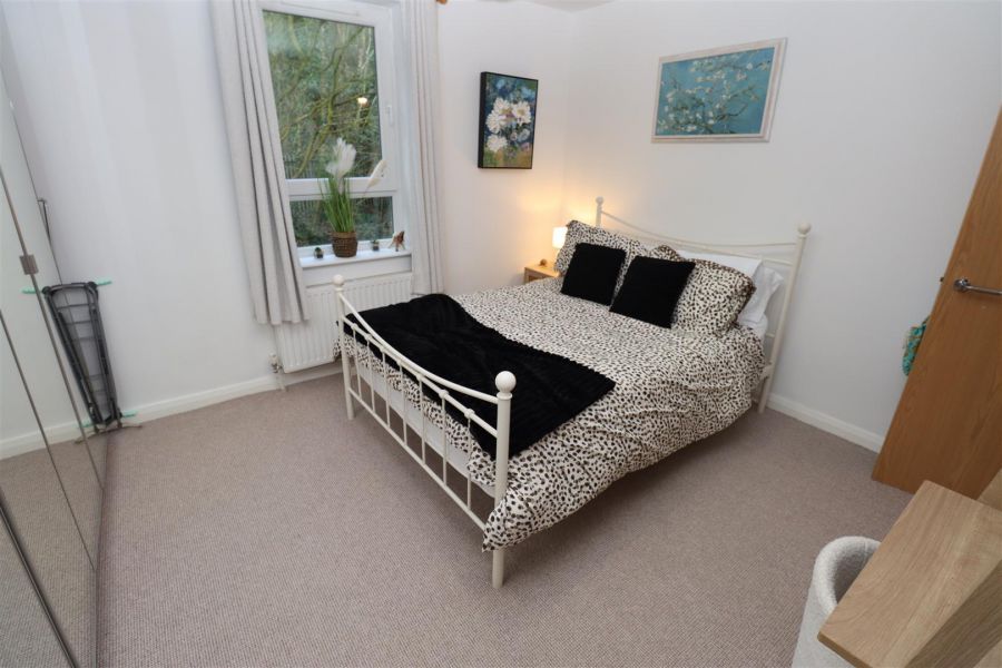 Apt 40, 252 Whitewell Road