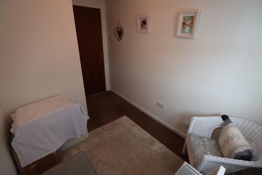 11 Glencraig Gardens