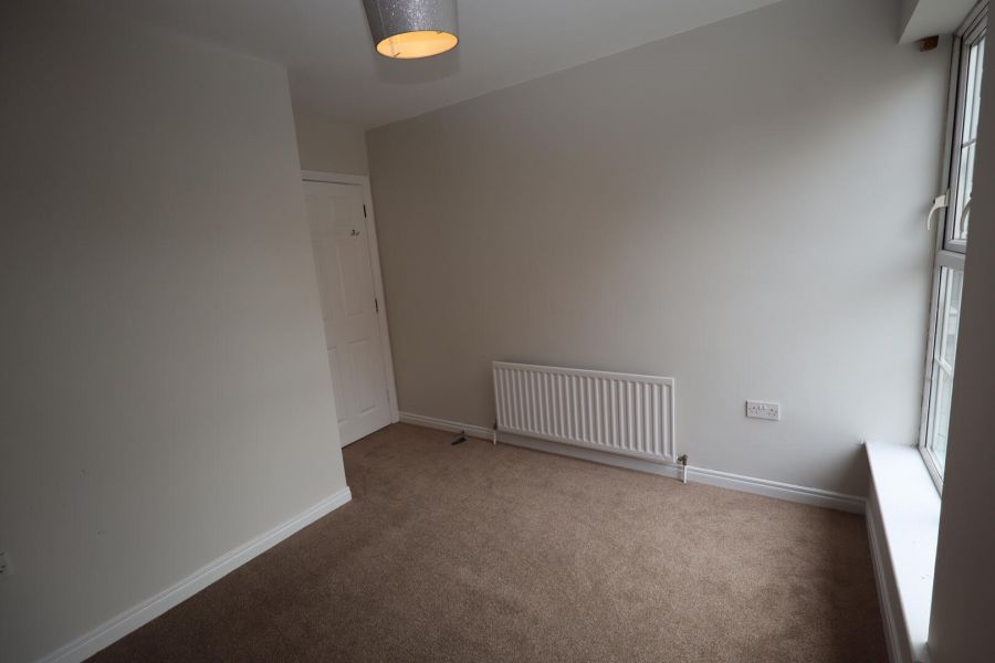 5 Glenview Park