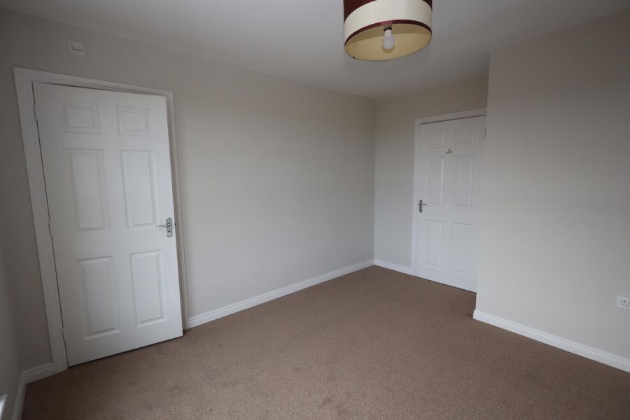 5 Glenview Park