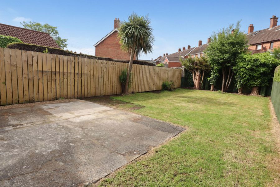 142 Whitewell Road
