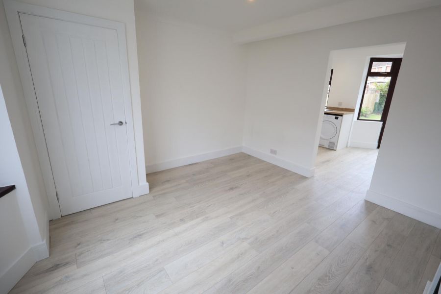 142 Whitewell Road