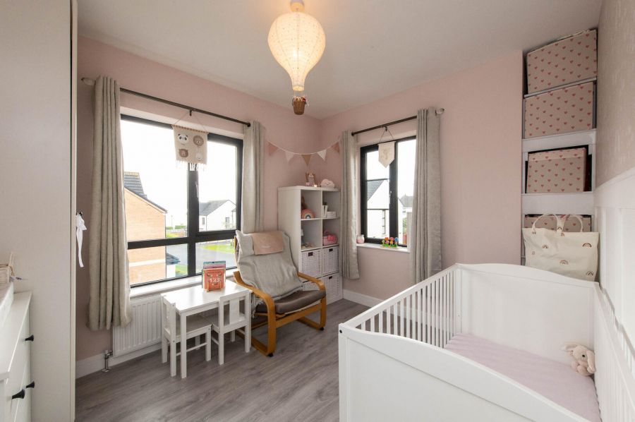 6 Chantry Gardens
