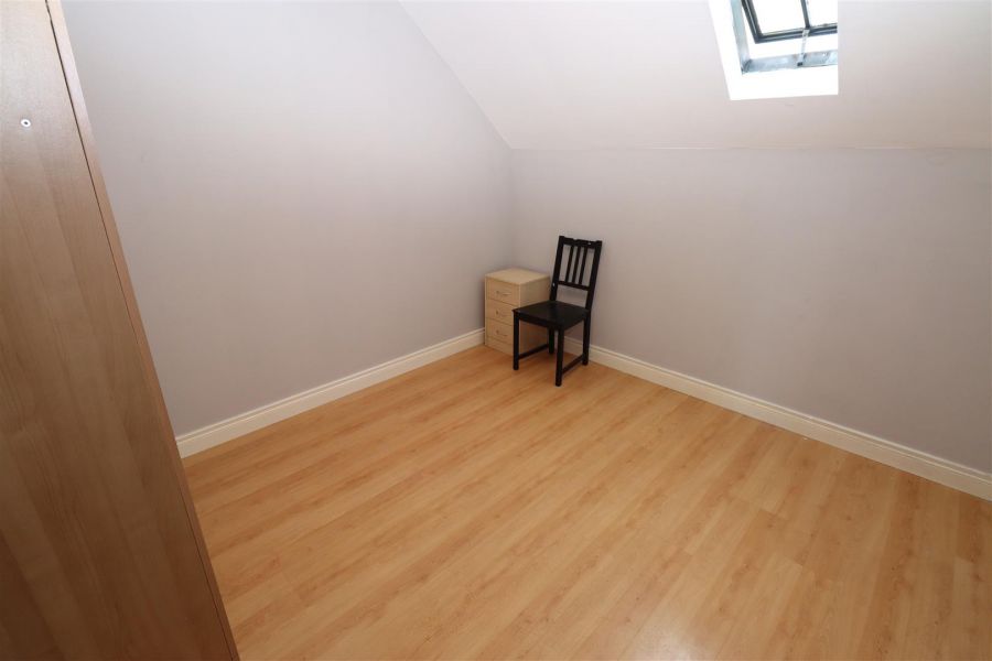 81H Ballyeaston Road