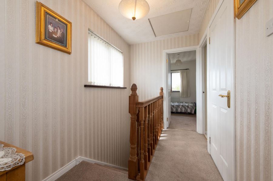 15 Millview Close