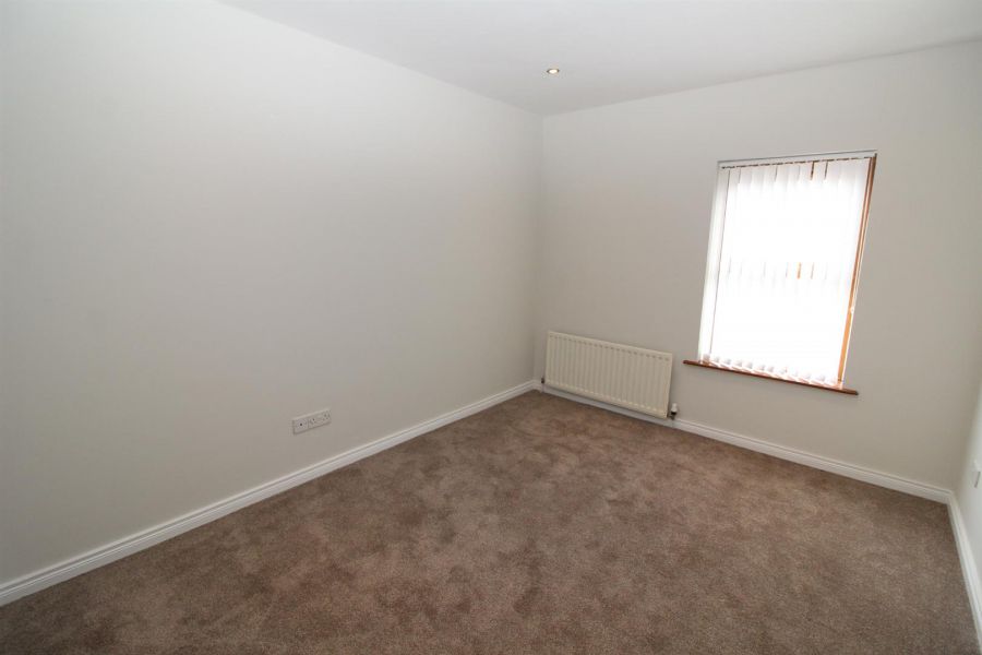 46 Mayfield High Street