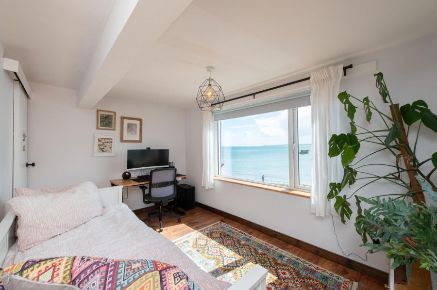 469 Shore Road