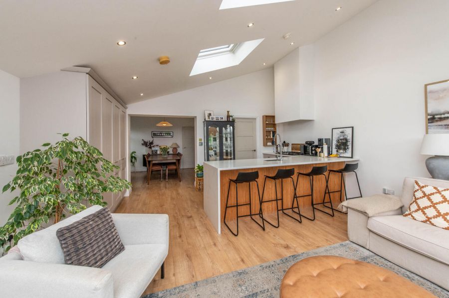 24 Mullaghmore Park