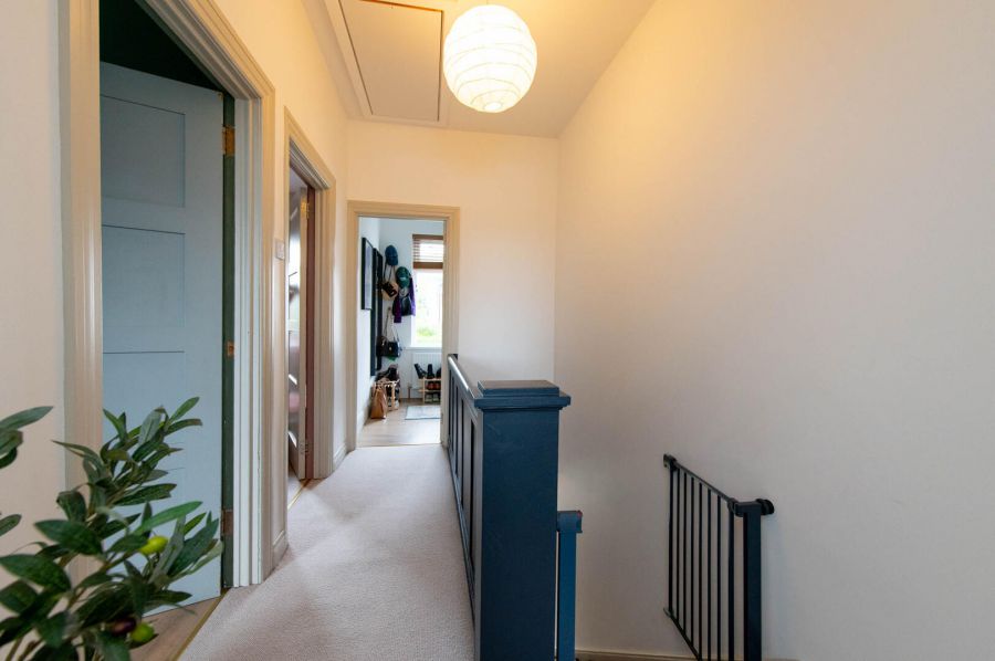 24 Mullaghmore Park