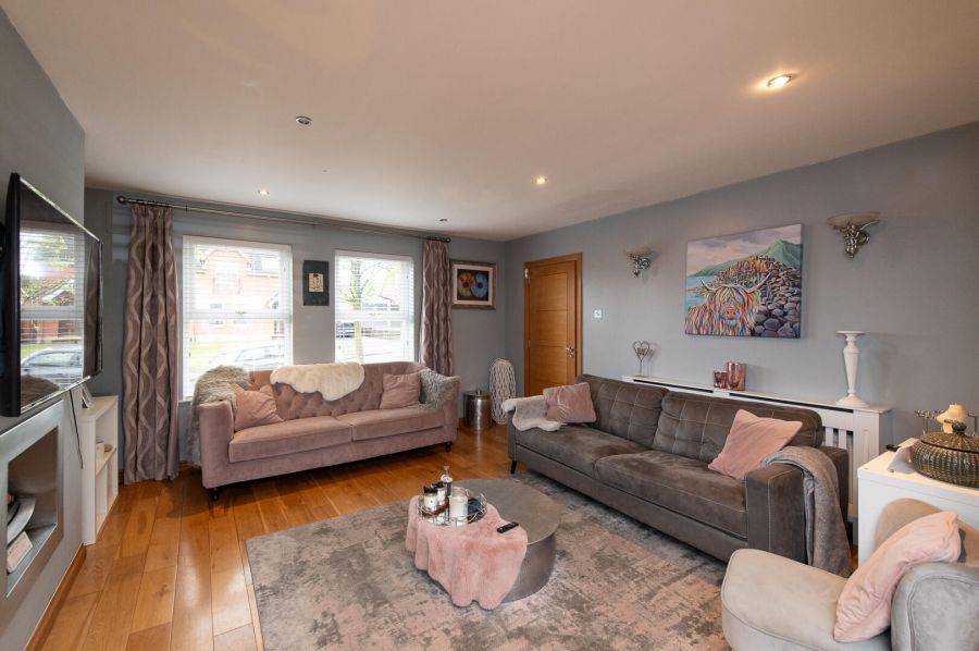 10 Mayfield Park