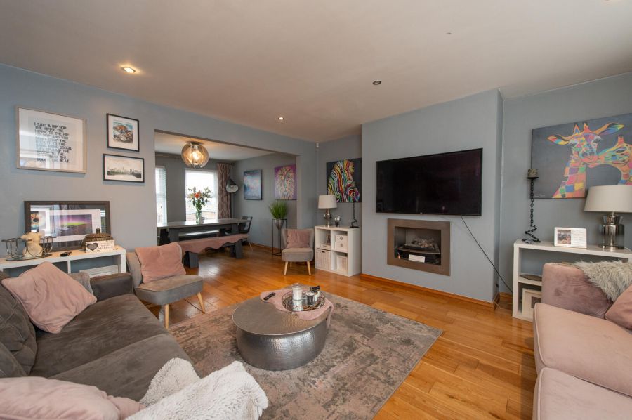 10 Mayfield Park